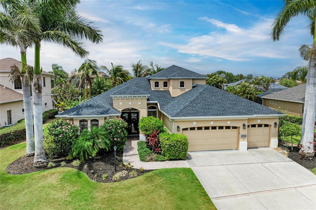 6674 COOPERS HAWK COURT