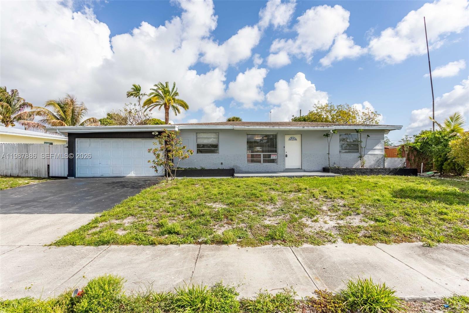3751 SW 32nd Ct, West Park FL 33023