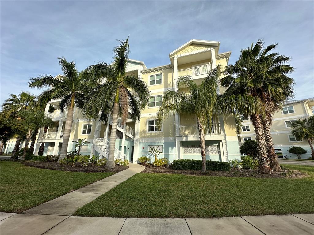 3412 79TH STREET CIRCLE W UNIT 103