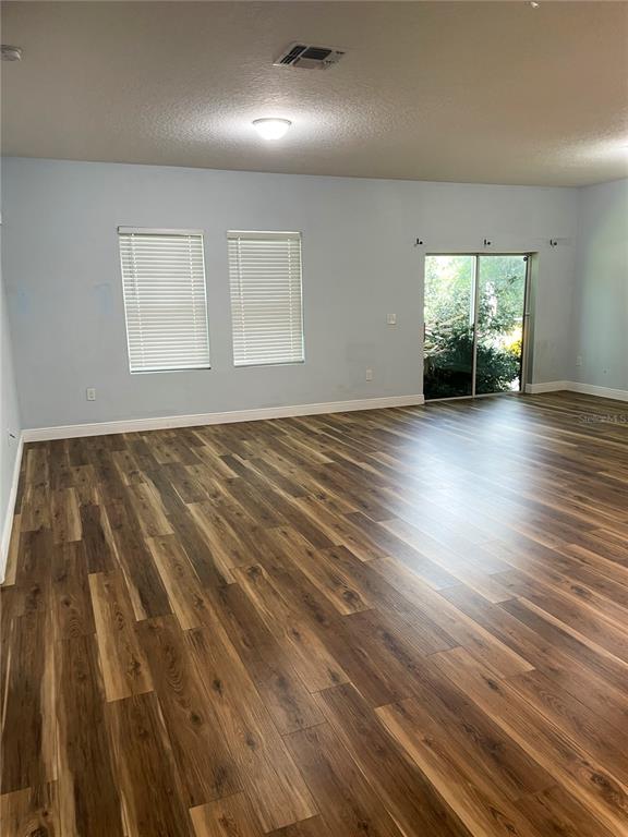 15725 PINE SISKIN LOOP, MASCOTTE, FL — photo 4 of 17