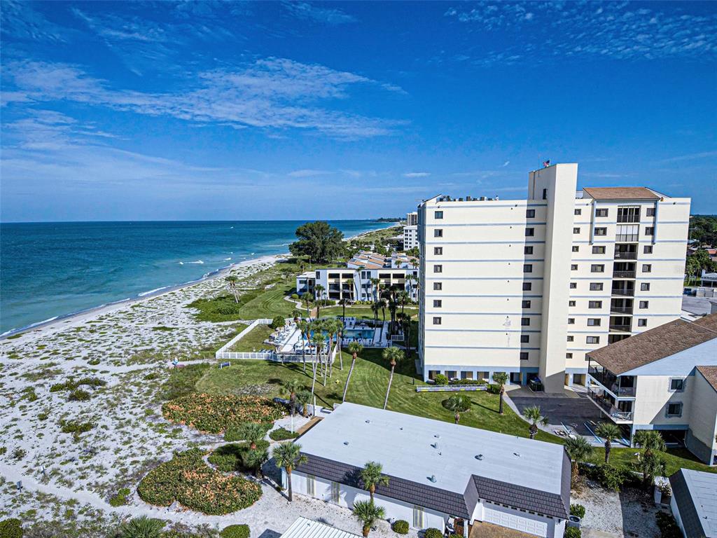 700 GOLDEN BEACH BV UNIT 121