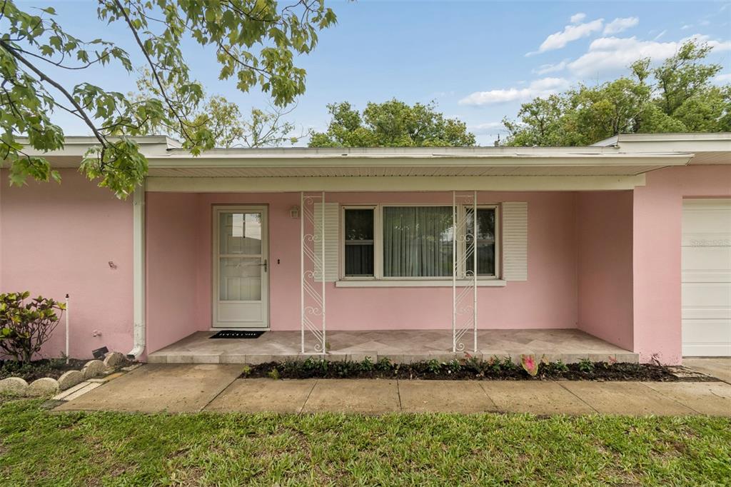 808 WOODLEY ROAD
