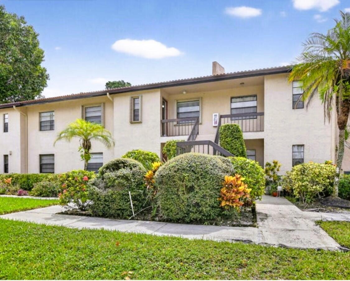 21362 Juego Circle # 33f, Boca Raton FL 33433
