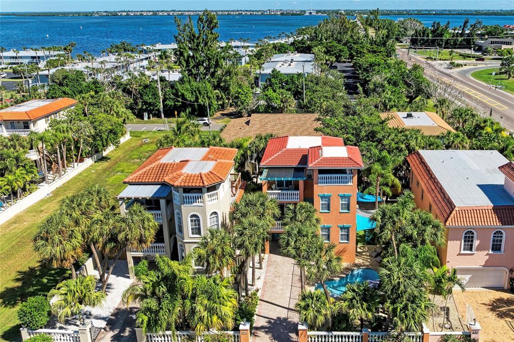 4003 5TH AVENUE, HOLMES BEACH, FL — photo 2 of 30