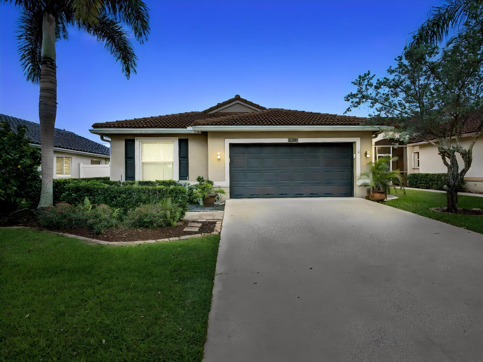 6292 Grand Cypress Circle, Lake Worth FL 33463