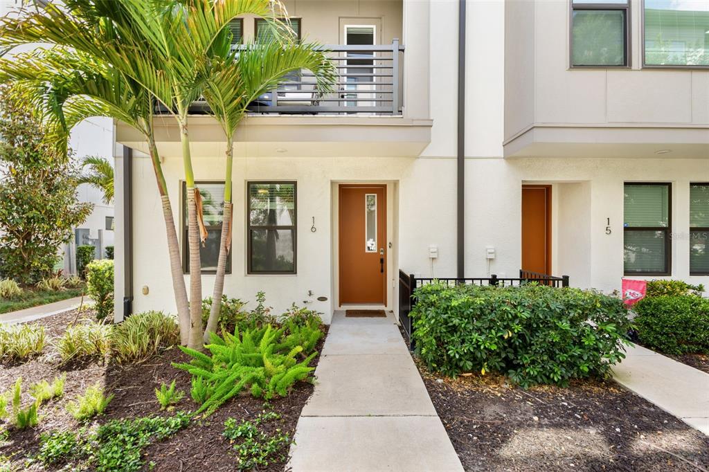 2511 N GRADY AVENUE UNIT 16