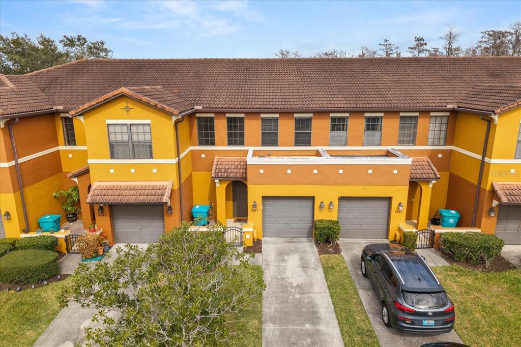 9651 DORIS LANE