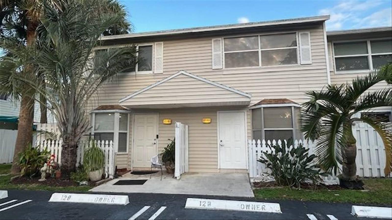 2593 NE 15th Street, Pompano Beach FL 33062
