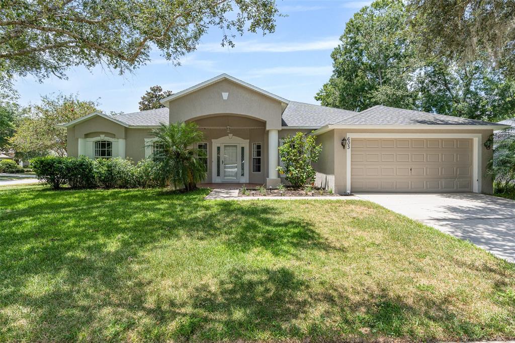 603 CYPRESS OAK CIRCLE