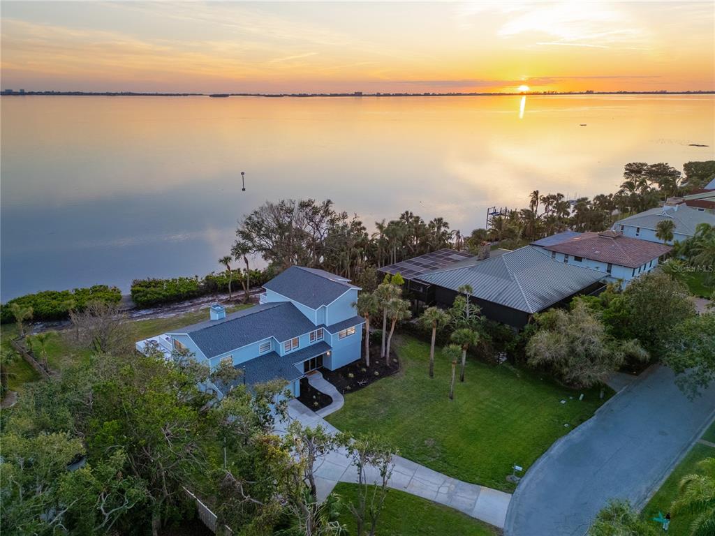3804 BAYSIDE DRIVE