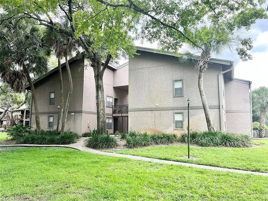 4207 WINDING MOSS TRAIL UNIT 201