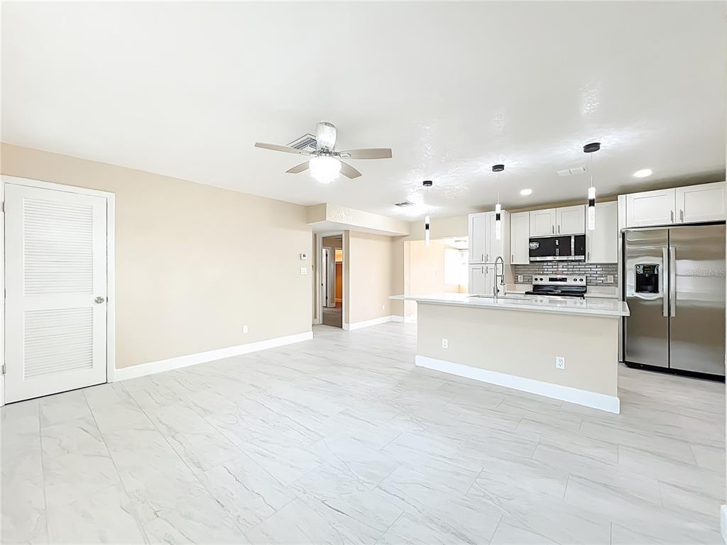 4052 CASTLEGATE DRIVE, ORLANDO, FL — photo 5 of 30