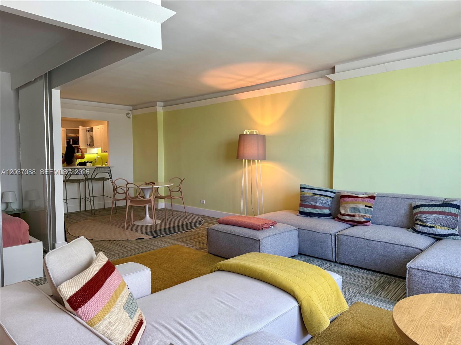 2301 Collins Ave # 614, Miami Beach FL 33139