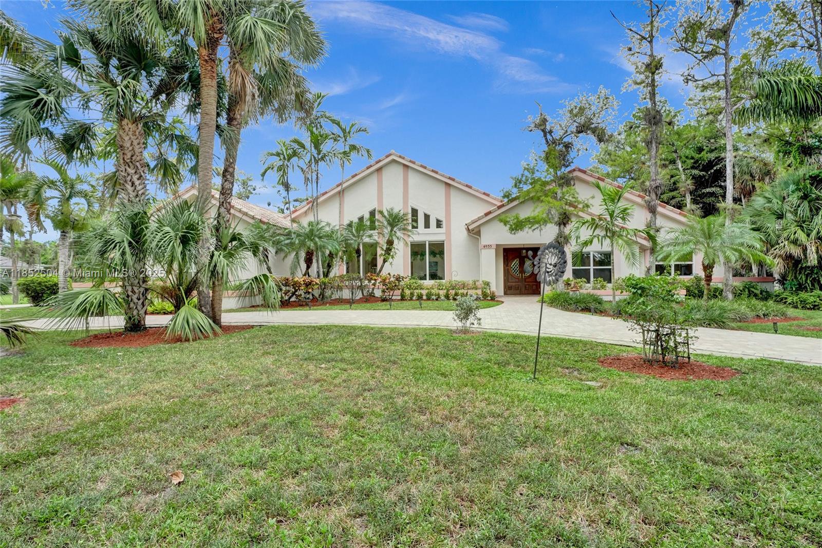 4955 NW 81st Ave, Coral Springs FL 33067