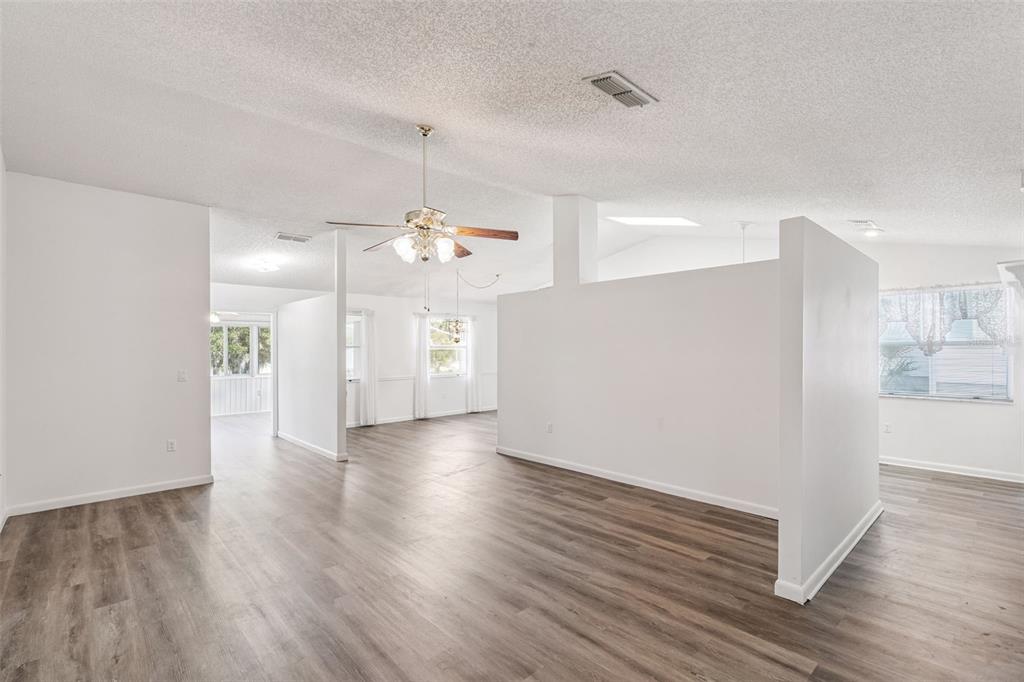 1409 NEW ABBEY AVENUE, LEESBURG, FL — photo 4 of 30