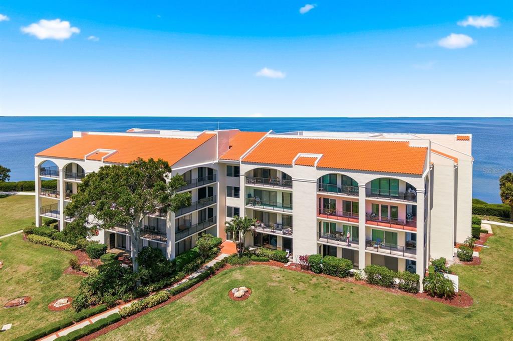 302 MARINER DRIVE UNIT 302