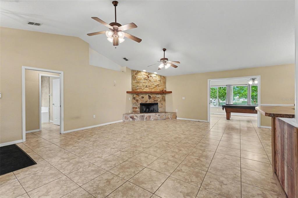 4618 REOLA ROAD, DOVER, FL — photo 4 of 30
