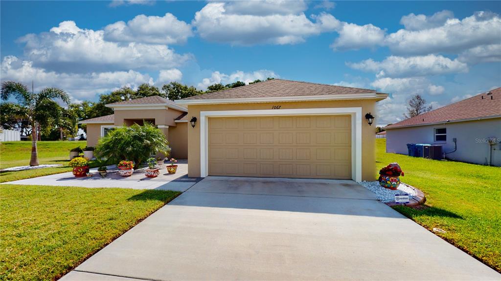 1067 SNIVELY CIR