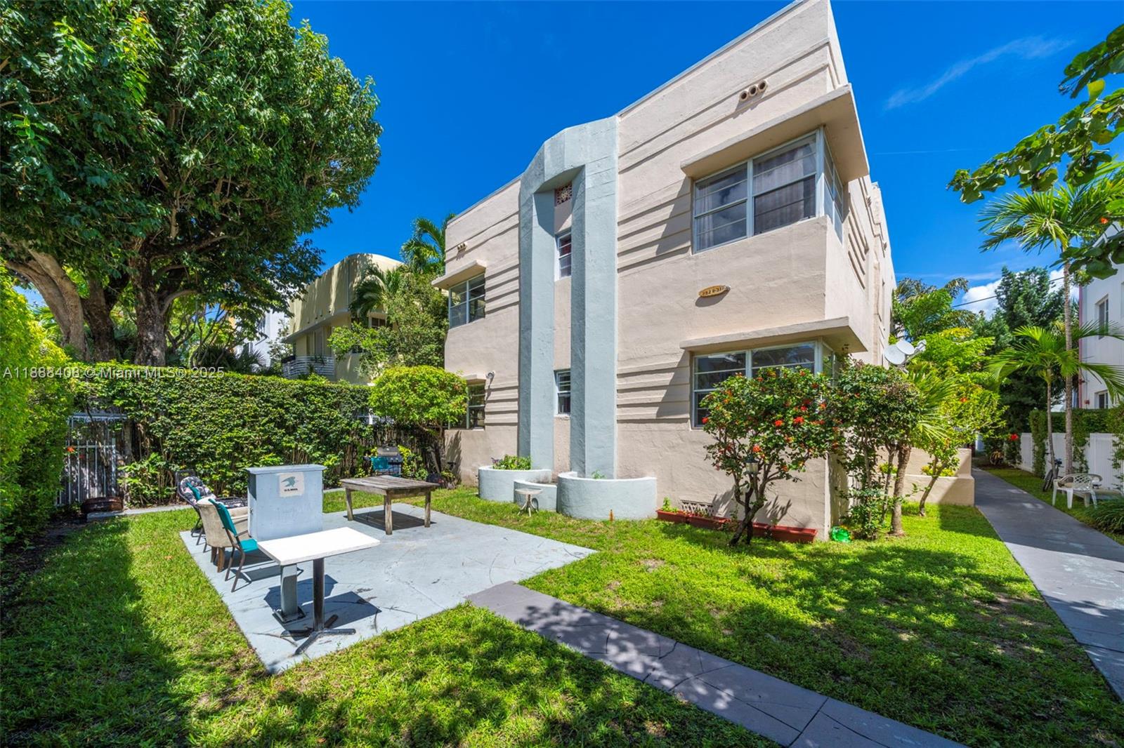 1329 Pennsylvania Ave, Miami Beach FL 33139