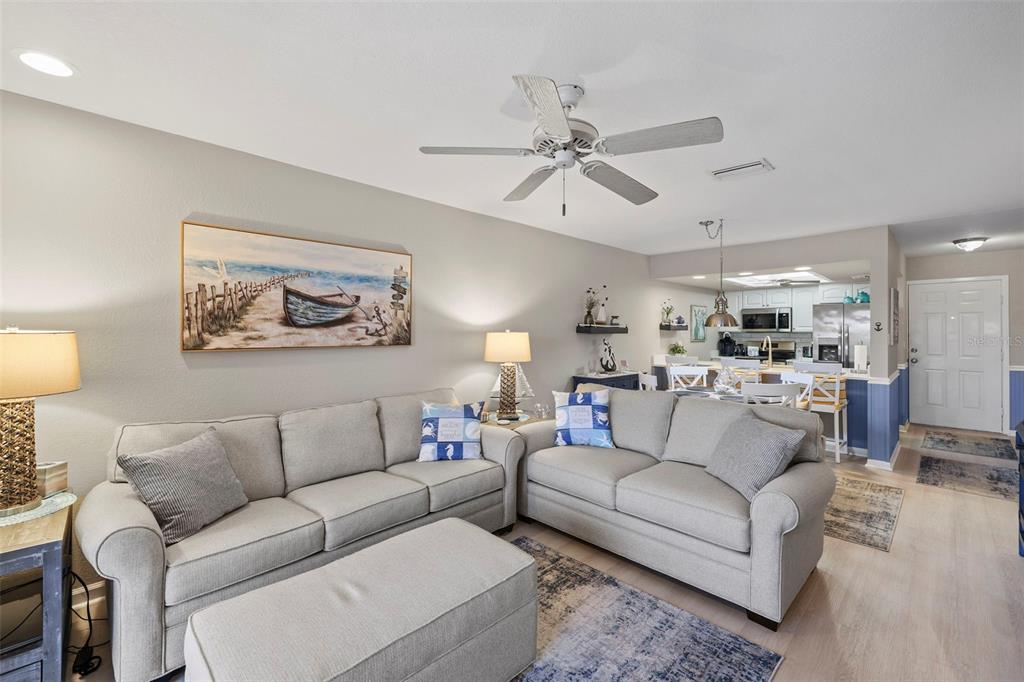 4072 OAKVIEW DRIVE UNIT C8, PUNTA GORDA, FL — photo 5 of 30