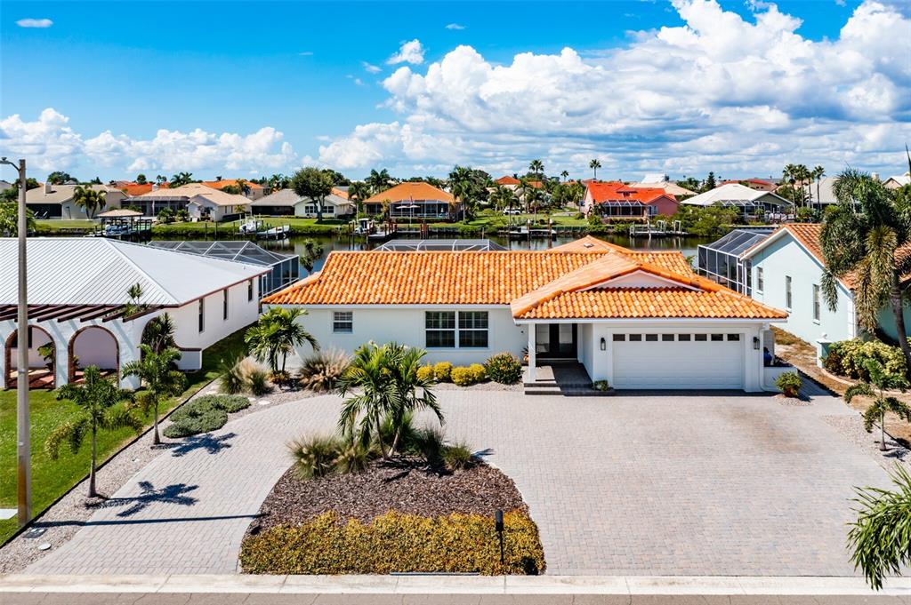 917 CHIPAWAY DRIVE, APOLLO BEACH, FL — photo 5 of 30