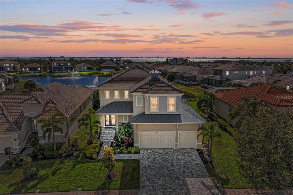 5822 TITLE ROW DRIVE
