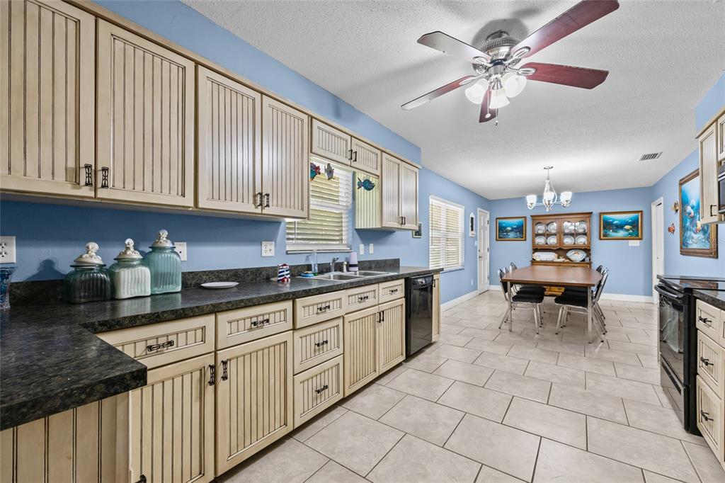 6417 BAKER ROAD, KEYSTONE HEIGHTS, FL — photo 5 of 30