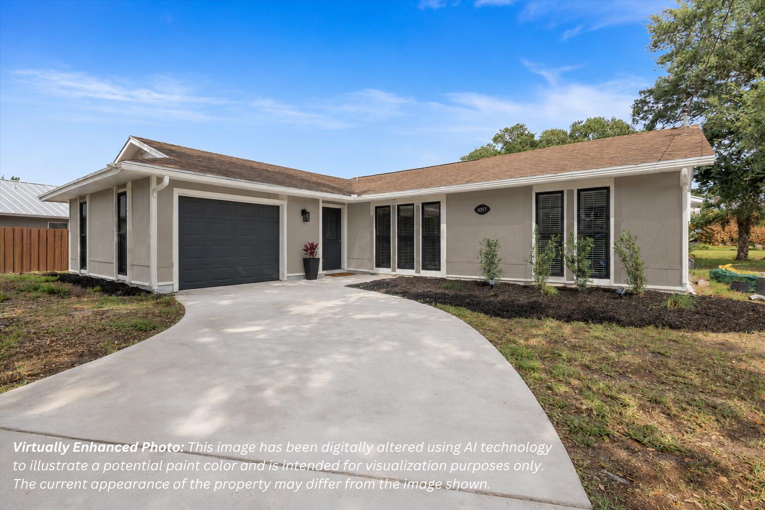 1097 SW Mcdevitt Avenue, Port St. Lucie FL 34953