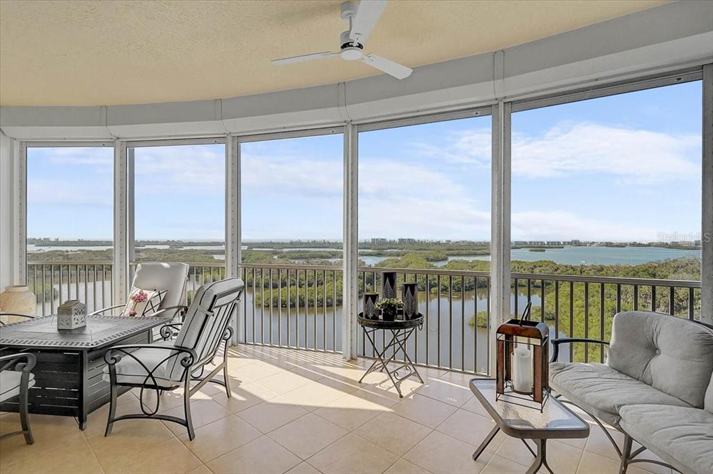401 N POINT ROAD UNIT 1001