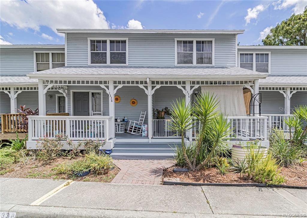1336 CYPRESS COVE COURT