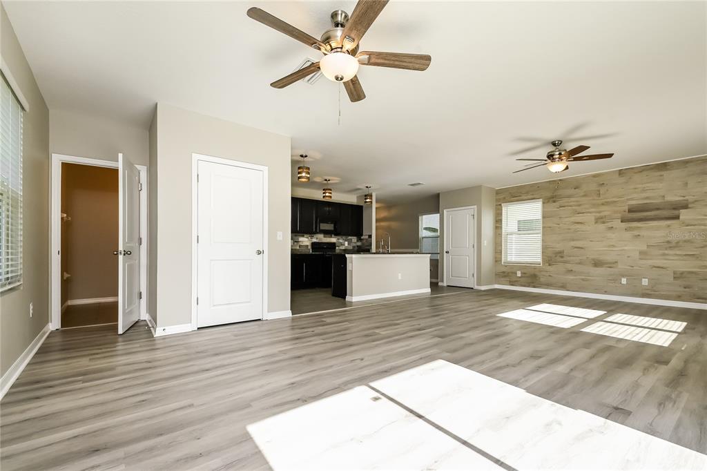 4106 WILLOW HAMMOCK DRIVE, PALMETTO, FL — photo 5 of 15