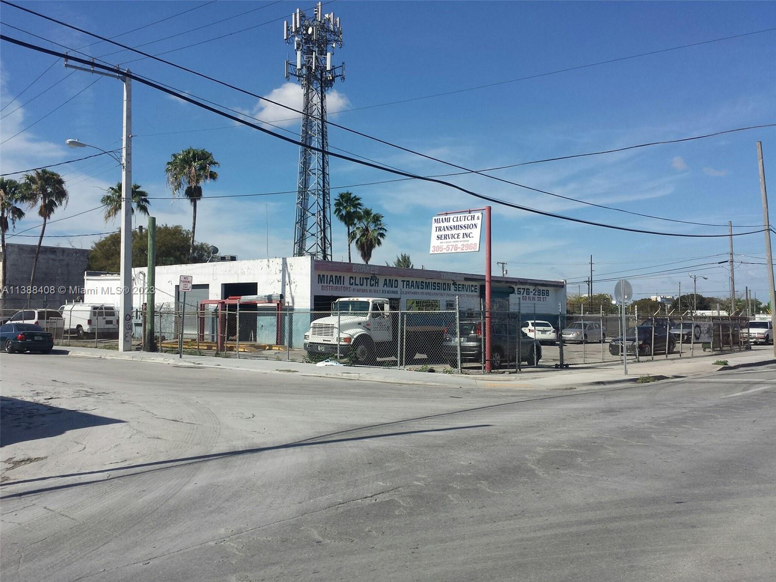 60 NW 20th St, Miami FL 33127