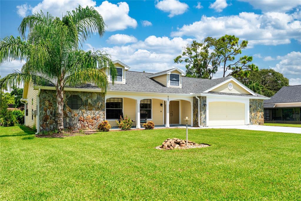 8107 GREENSIDE LANE