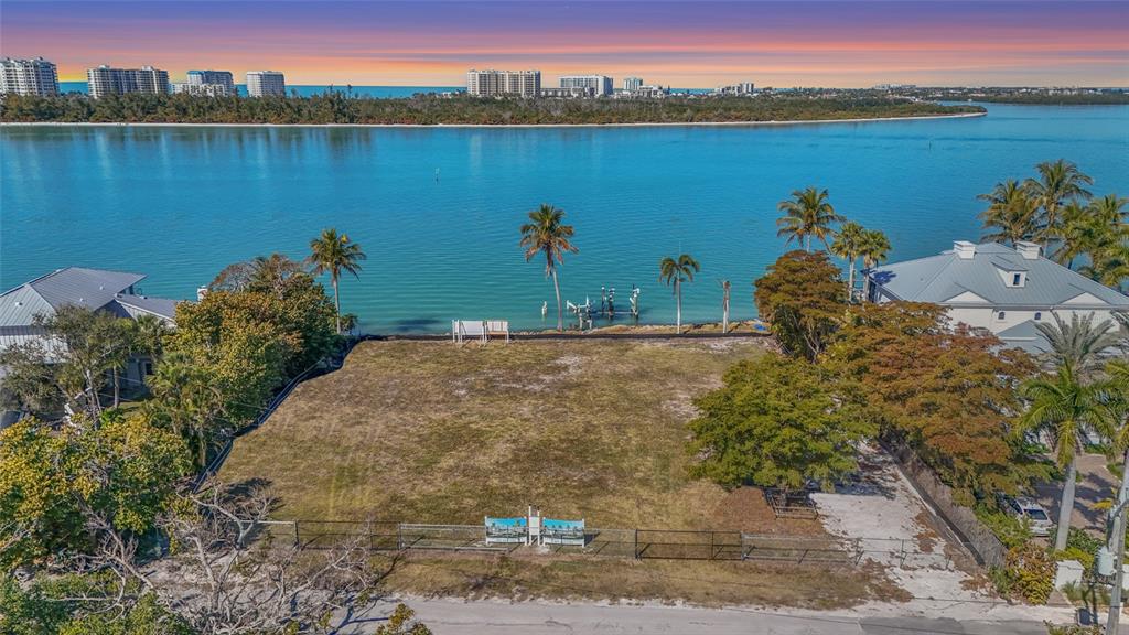 3550 BAYOU LOUISE LANE