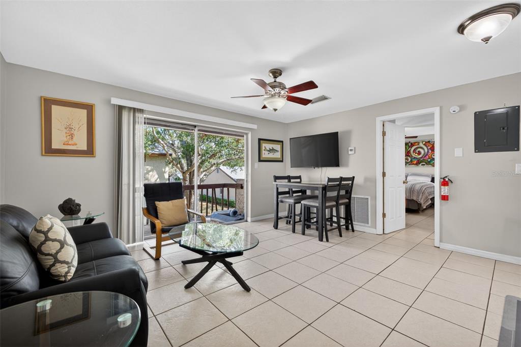 4215 E BAY DRIVE UNIT 1702F, CLEARWATER, FL — photo 3 of 17