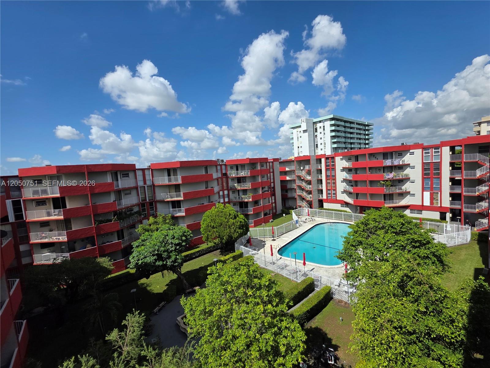 1750 W 46th St # 520, Hialeah FL 33012