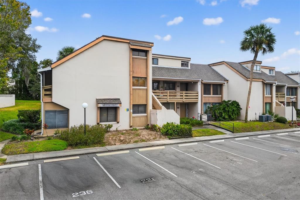 230 ORIENTA POINT STREET UNIT 230