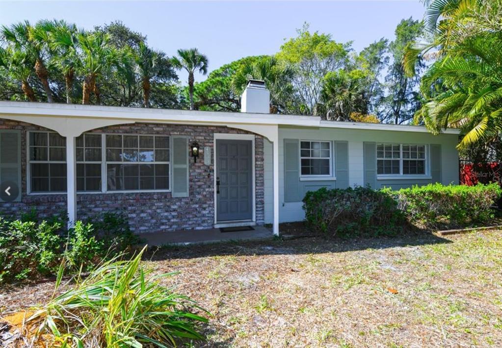 4522 BANAN PLACE
