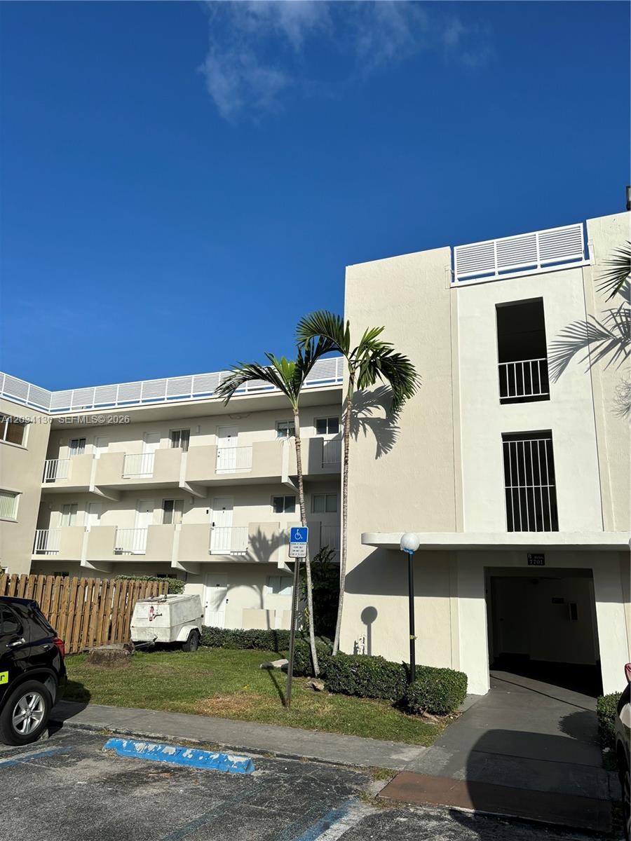 7701 SW 88th St # B224, Miami FL 33156