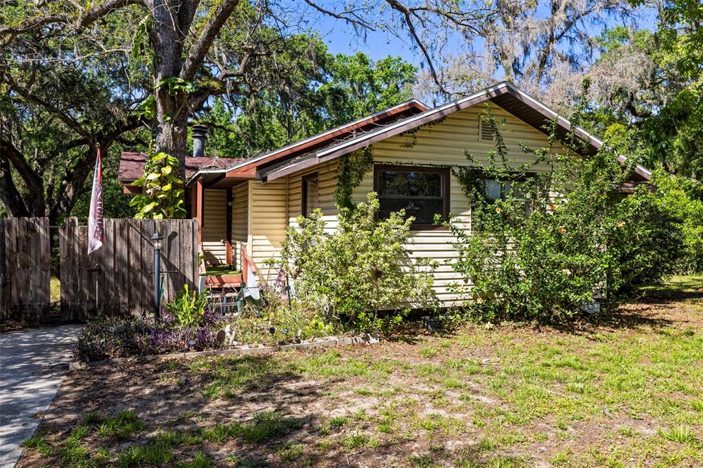 29133 LAWTON DRIVE, NOBLETON, FL — photo 5 of 30