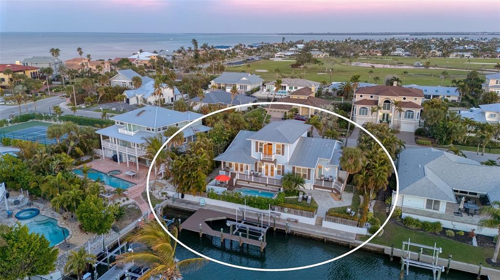 605 N POINT DRIVE, HOLMES BEACH, FL — photo 2 of 30