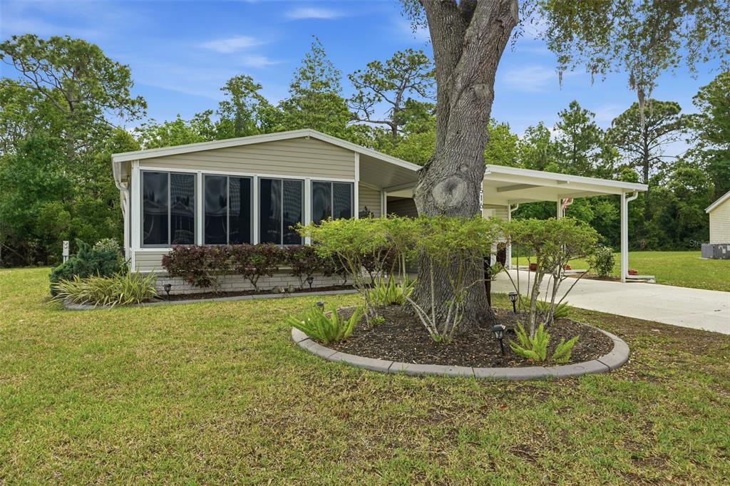 5161 FOREST GLENN DRIVE