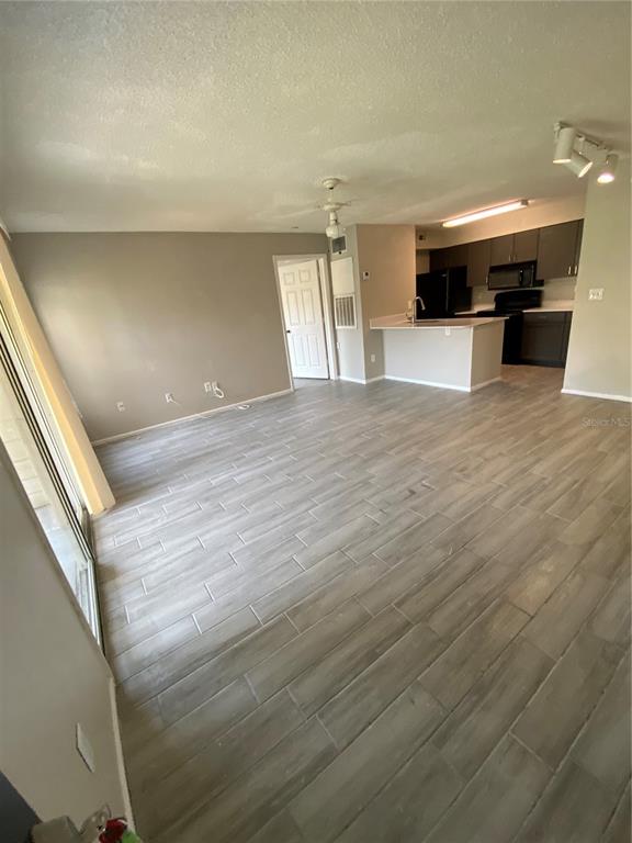 5112 PARK CENTRAL DRIVE UNIT 616, ORLANDO, FL — photo 3 of 17