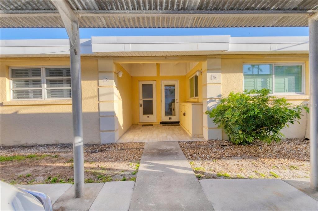 6006 MIDNIGHT PASS ROAD UNIT 15, SARASOTA, FL — photo 2 of 30