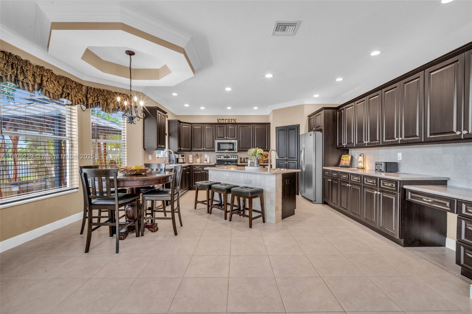 9003 Alexandra Cir, Wellington FL 33414
