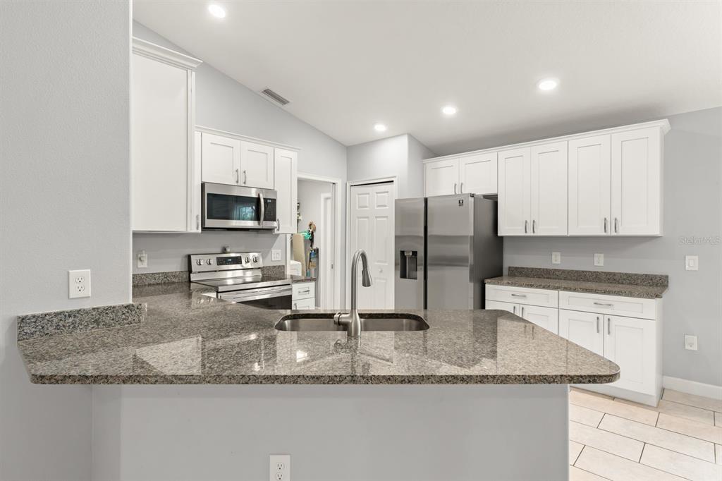 1300 AZORA DRIVE, DELTONA, FL — photo 2 of 17