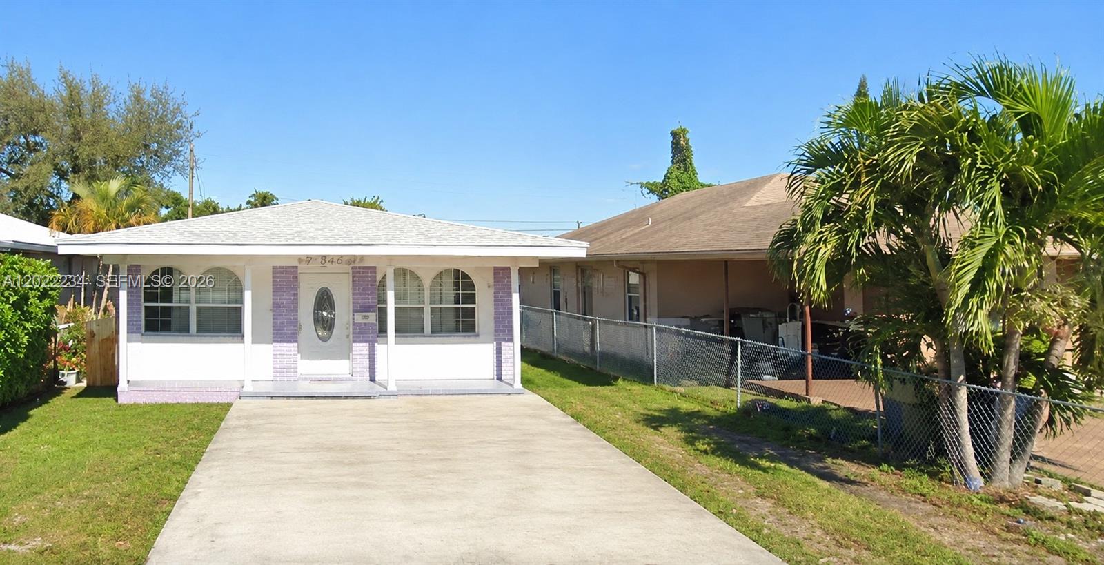 716 NW 4th St, Hallandale Beach FL 33009