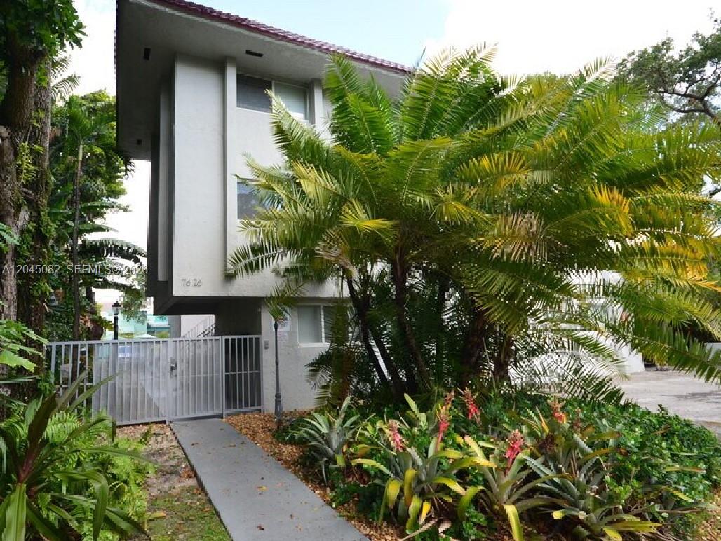 7626 NE 6th Ct # 5, Miami FL 33138