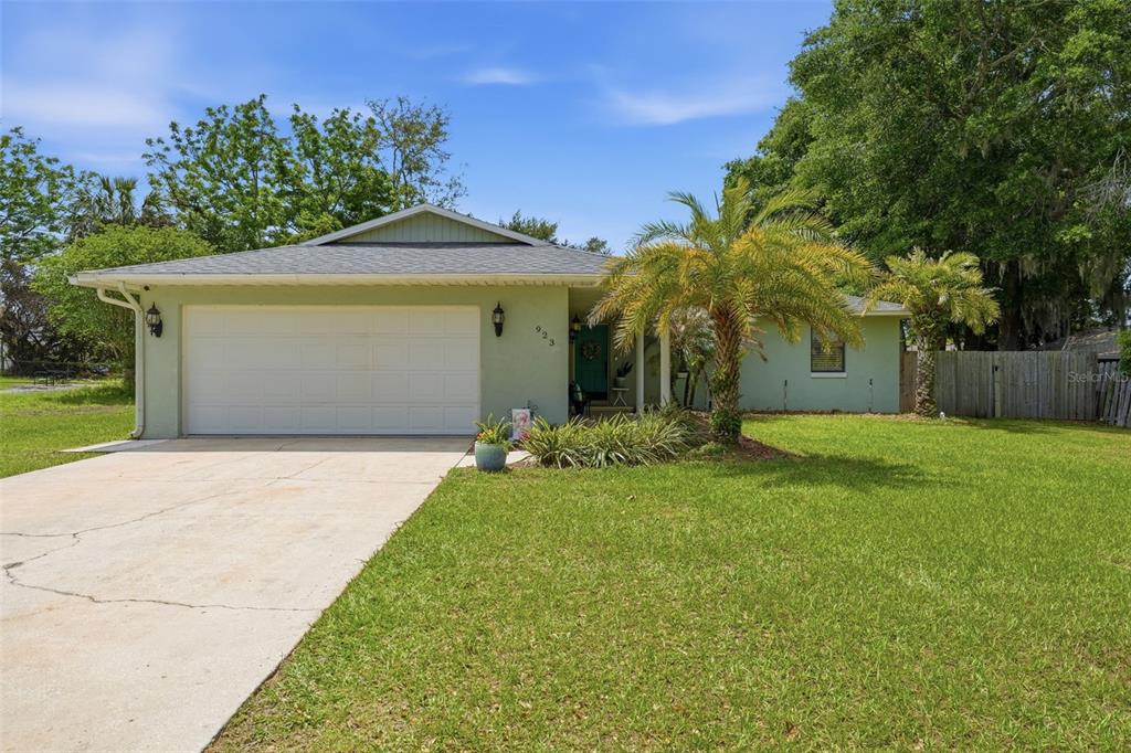 923 PARK DRIVE