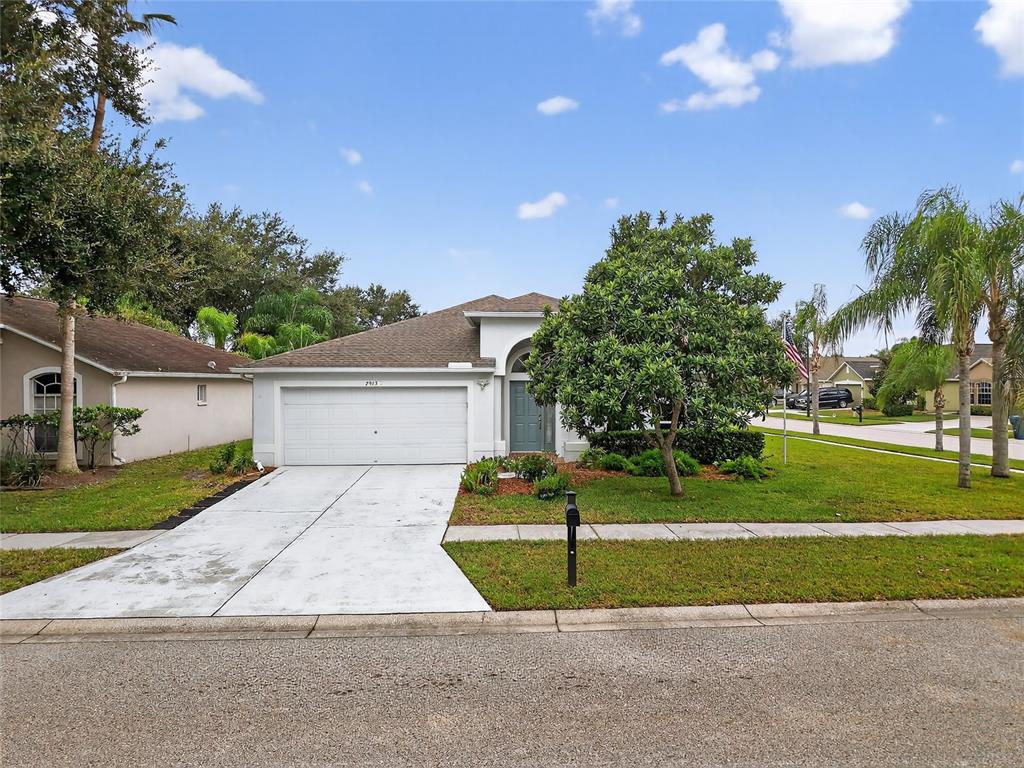 2913 BUTTERFLY LANDING DRIVE